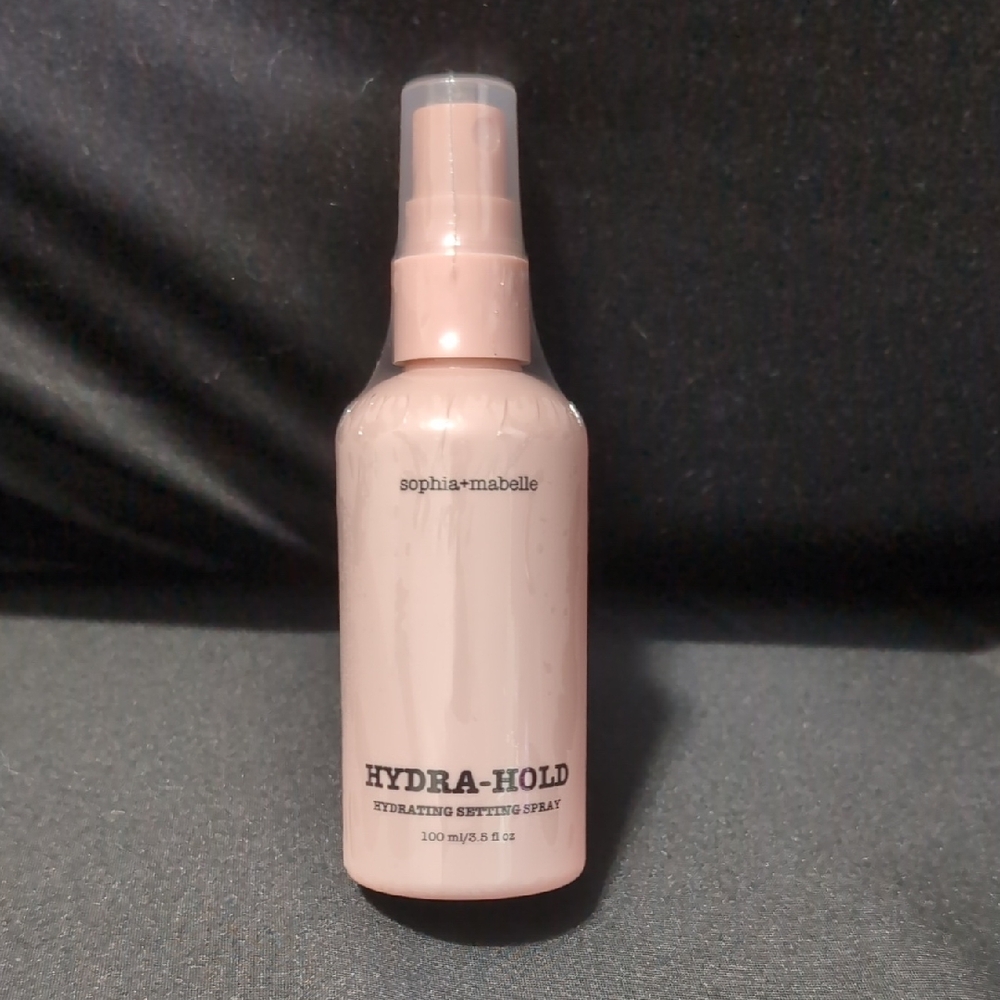 Sophia + Mabelle Hydra-Hold Setting Spray